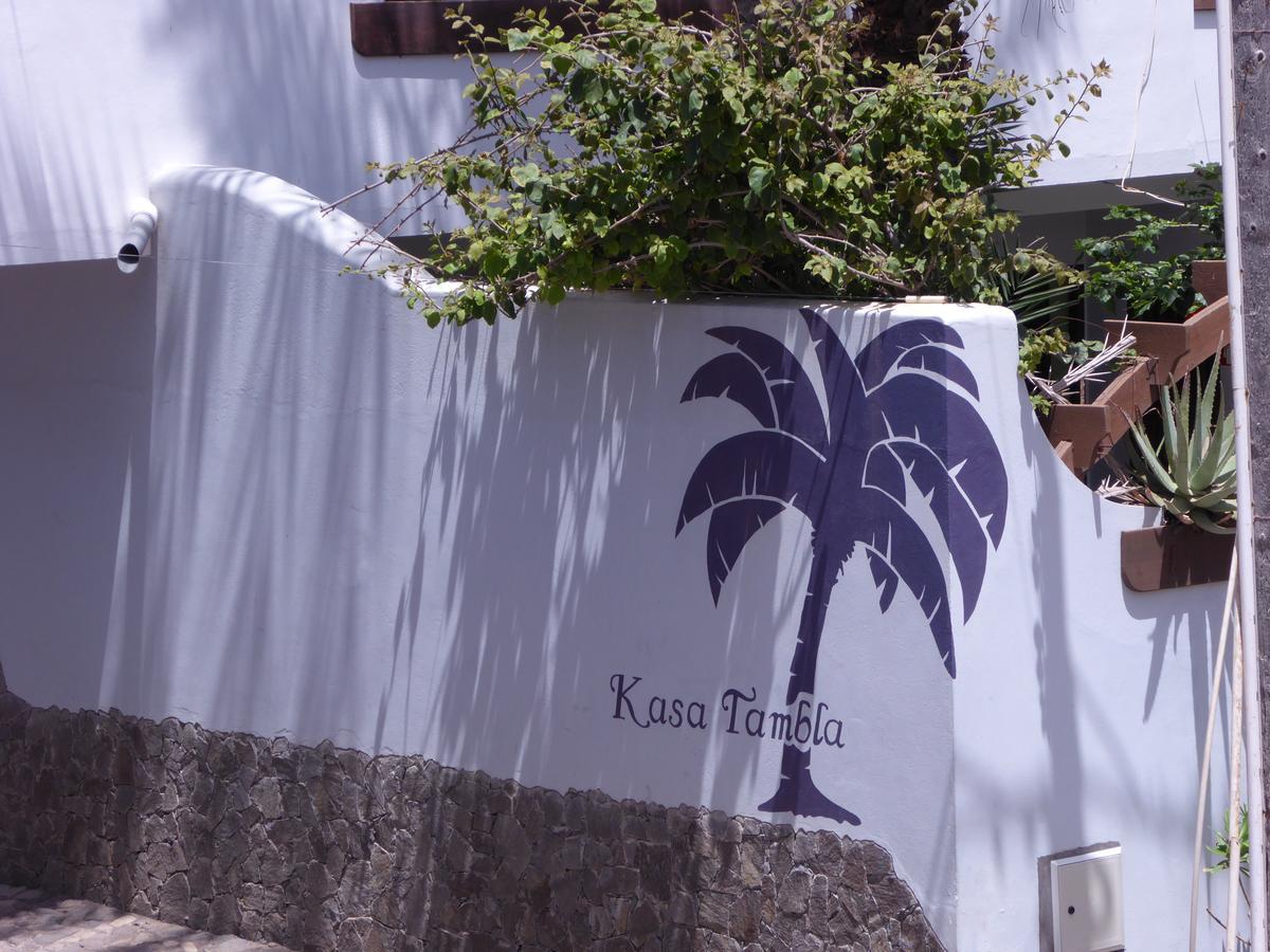 Kasa Tambla Bed & Breakfast ปงตา ดู ซอล ภายนอก รูปภาพ