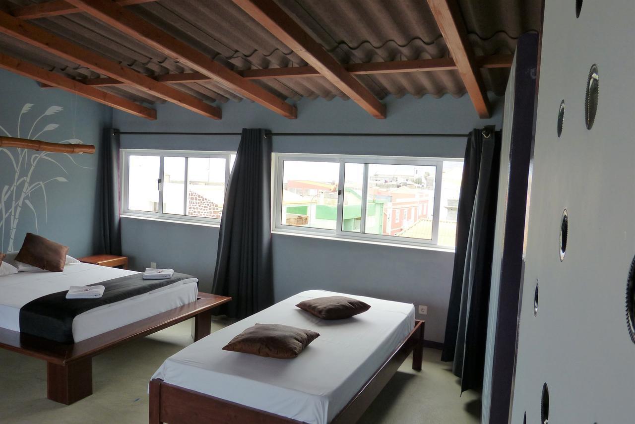 Kasa Tambla Bed & Breakfast ปงตา ดู ซอล ภายนอก รูปภาพ